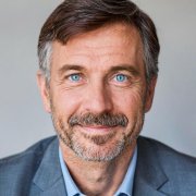 Менеджер продуктов питания - фото