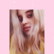 Продавец - фото