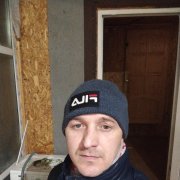 Продовец консультант - фото