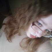 Продавец-консультант интернет-магазина - фото