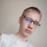 Оператор - фото